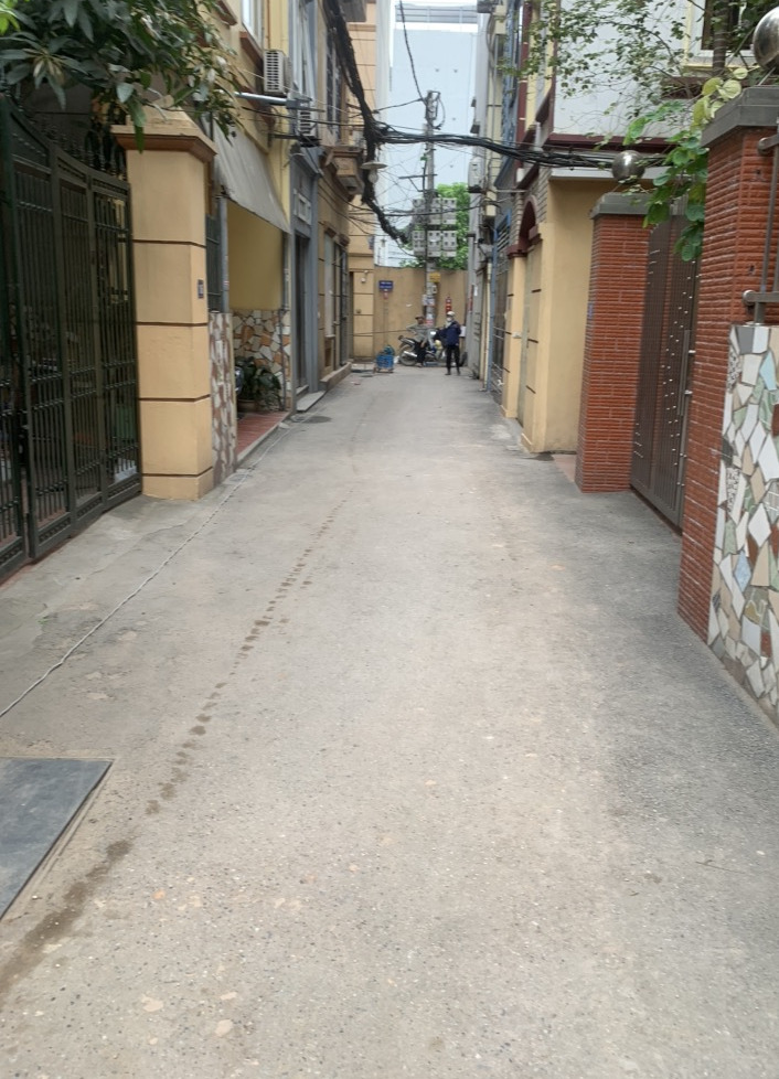 PHÚ DIỄN – BẮC TỪ LIÊM -  42M2 ĐẤT - Ô TÔ ĐỖ CỬA – GIÁ 8,3 TỶ